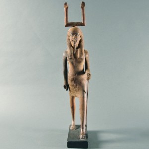 antique-egyptian-carved-wood-ka-statue